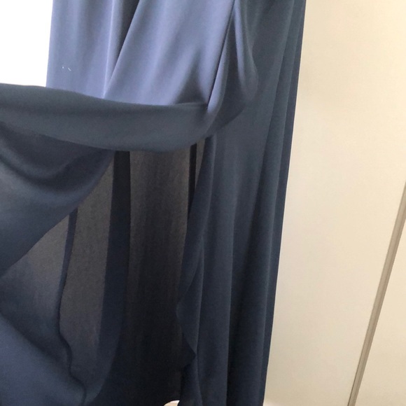 long dress ruffles, top and down the one side - Picture 3 of 7